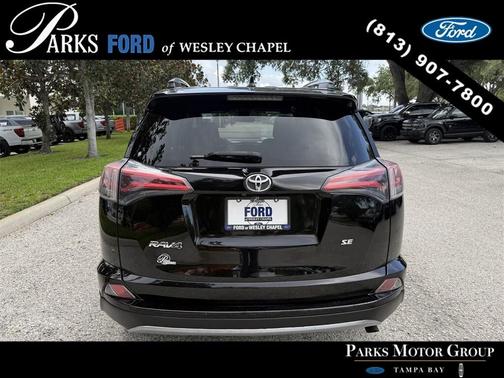 2018 Toyota RAV4 SE