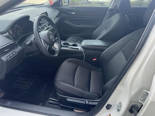 2022 Nissan Altima 2.5 S