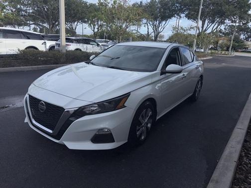 2022 Nissan Altima 2.5 S