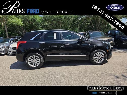 Stellar Black Metallic 2017 Cadillac XT5 Base