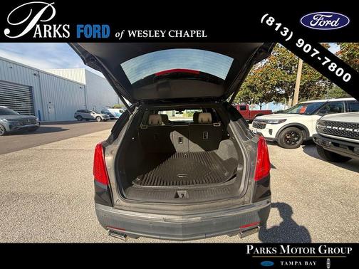 Stellar Black Metallic 2017 Cadillac XT5 Base