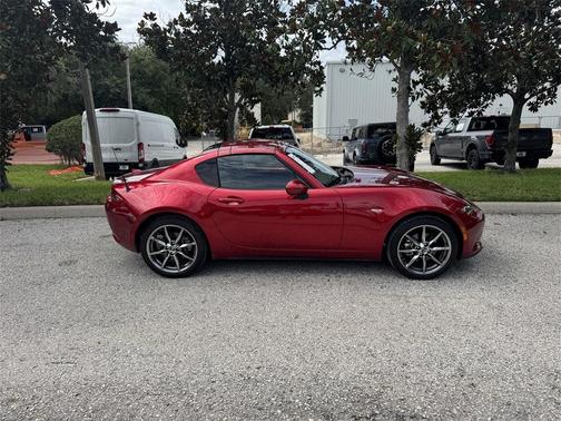 2022 Mazda MX-5 Miata Grand Touring