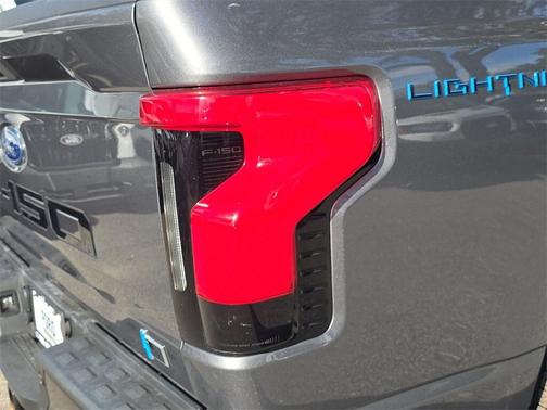 2023 Ford F-150 Lightning Pro