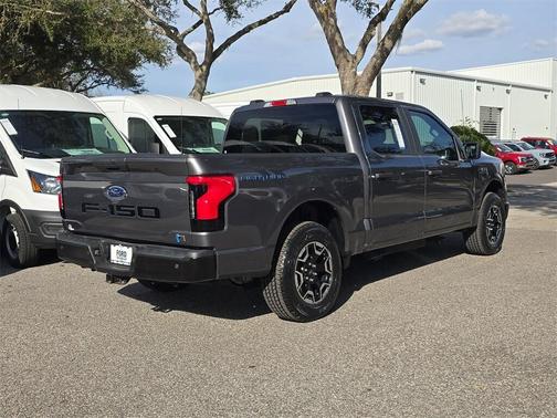 2023 Ford F-150 Lightning Pro