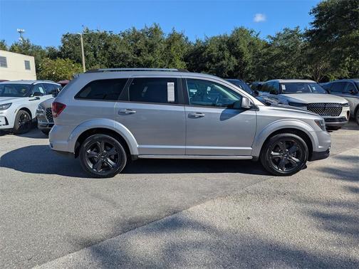 2018 Dodge Journey Crossroad