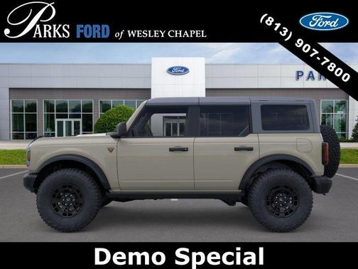 Desert Sand 2026 Ford Bronco Badlands