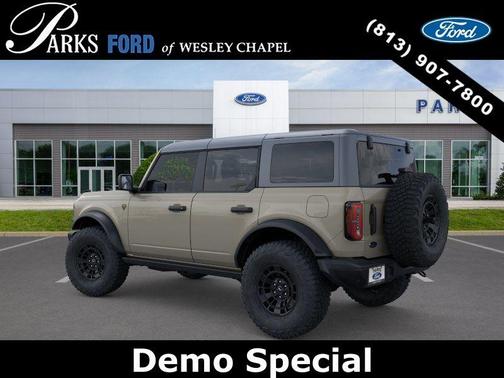 Desert Sand 2026 Ford Bronco Badlands