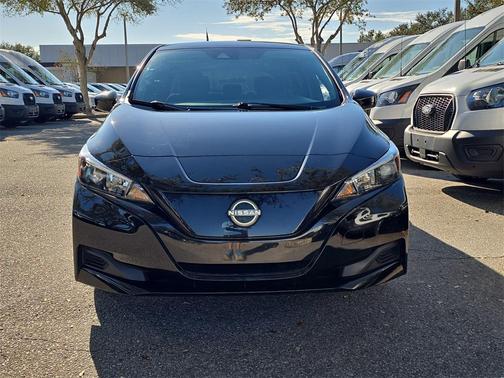 2023 Nissan Leaf S