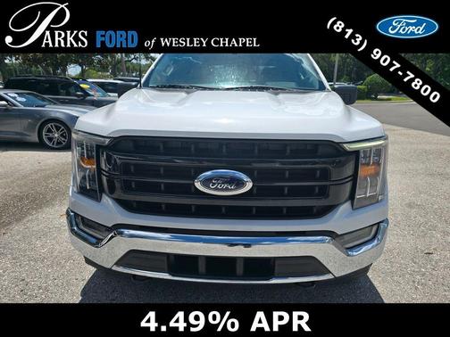 Oxford White 2022 Ford F-150 XLT