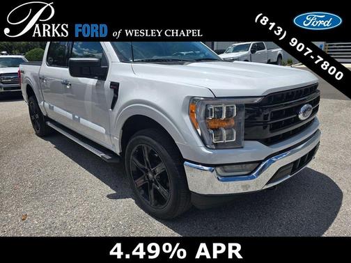 Oxford White 2022 Ford F-150 XLT