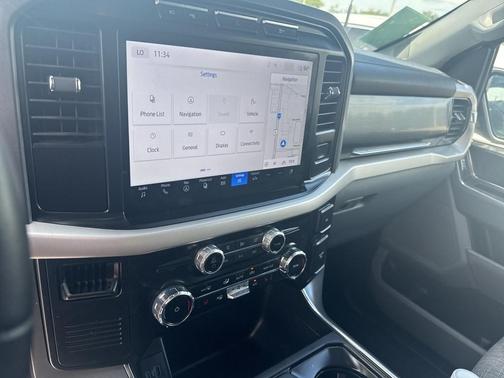 2023 Ford F-150 Lightning XLT
