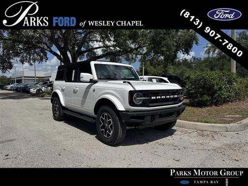 2024 Ford Bronco Outer Banks