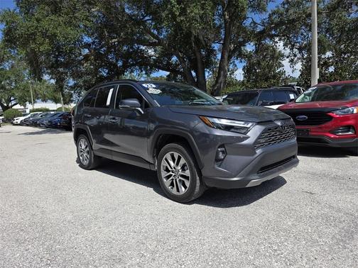2022 Toyota RAV4 Limited