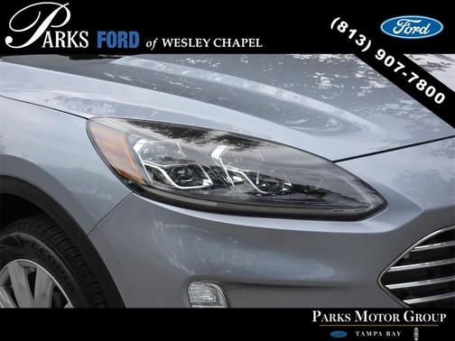 2022 Ford Escape Titanium