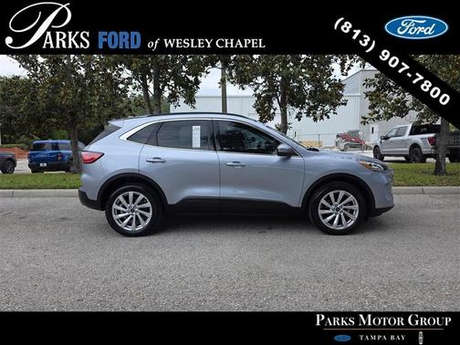 2022 Ford Escape Titanium