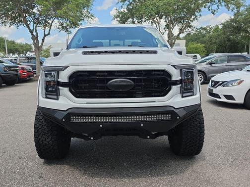 Oxford White 2023 Ford F-150 Lariat