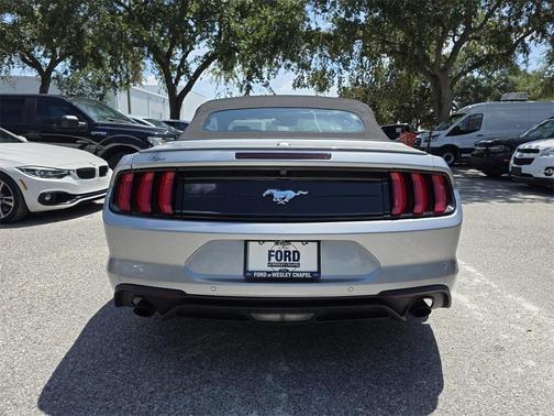 2022 Ford Mustang EcoBoost Premium