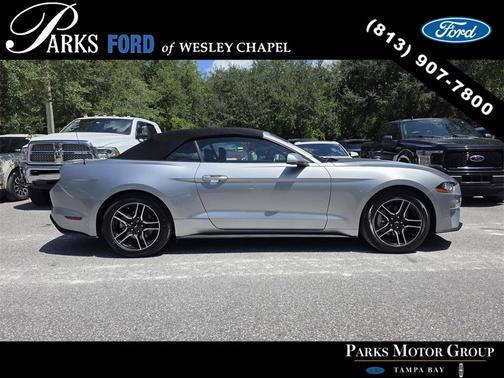 2022 Ford Mustang EcoBoost Premium