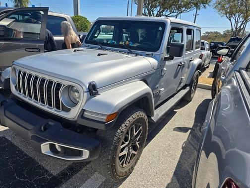 2024 Jeep Wrangler Sahara