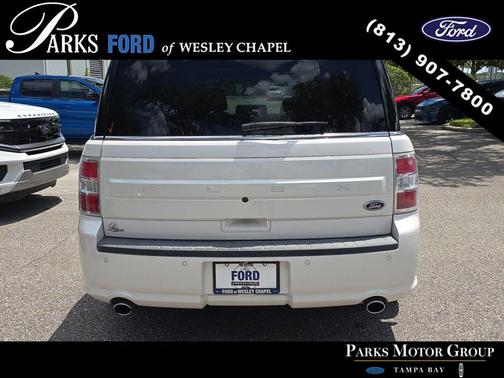 White Platinum Clearcoat Metallic 2016 Ford Flex SEL