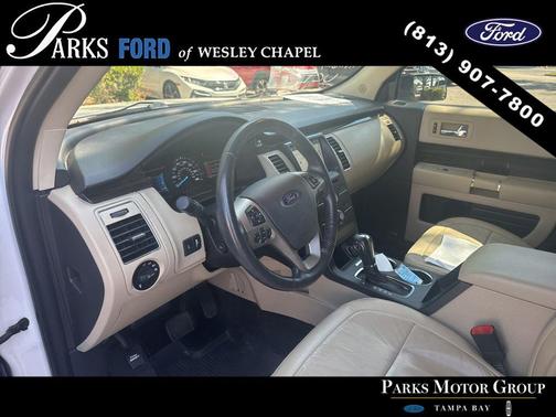 White Platinum Clearcoat Metallic 2016 Ford Flex SEL