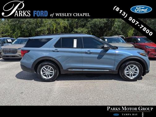 2025 Ford Explorer Active