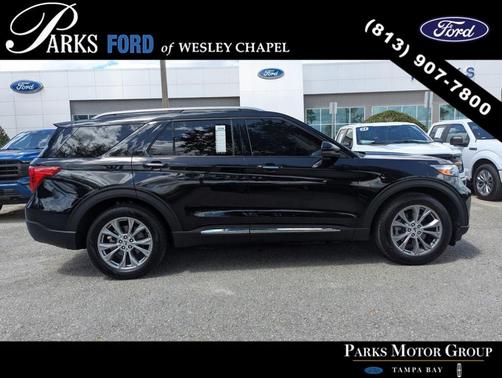 Agate Black Metallic 2022 Ford Explorer Limited