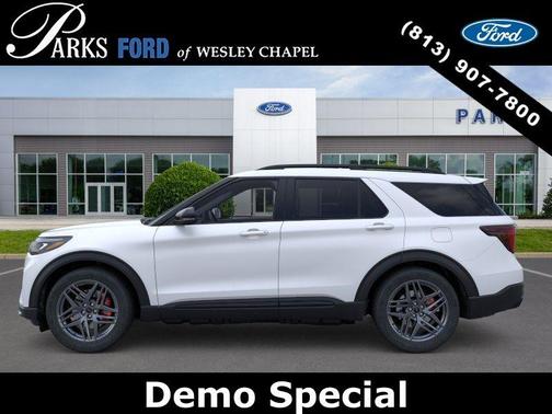 Star White 2026 Ford Explorer ST