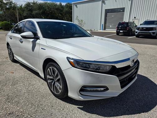 2019 Honda Accord Hybrid Touring