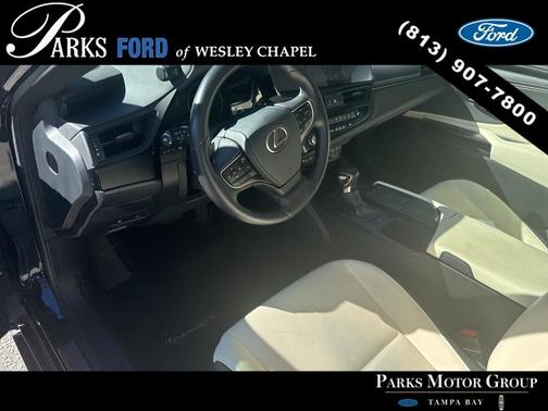 2022 Lexus ES 350 Base