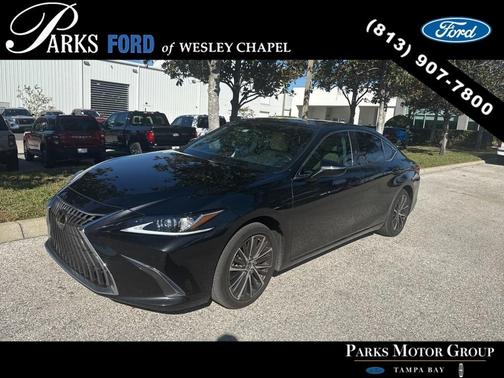 2022 Lexus ES 350 Base