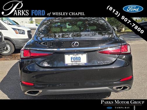 2022 Lexus ES 350 Base