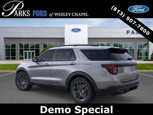 Carbonized Gray Metallic 2026 Ford Explorer ST