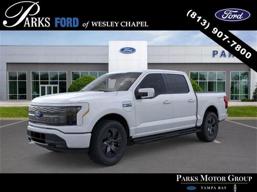 2025 Ford F-150 Lightning LARIAT