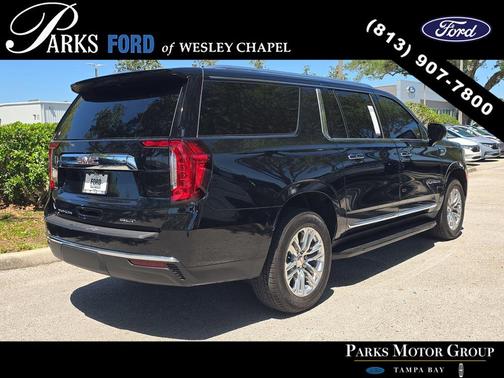 Onyx Black 2024 GMC Yukon XL SLT