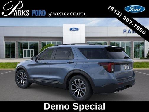 Vapor Blue Metallic 2026 Ford Explorer ST-Line