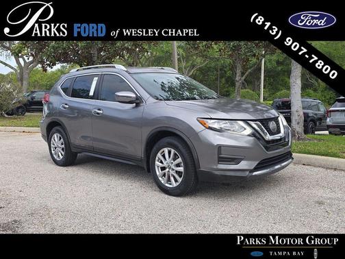 Gun Metallic 2018 Nissan Rogue SV