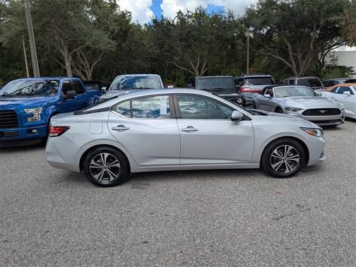 2022 Nissan Sentra SV