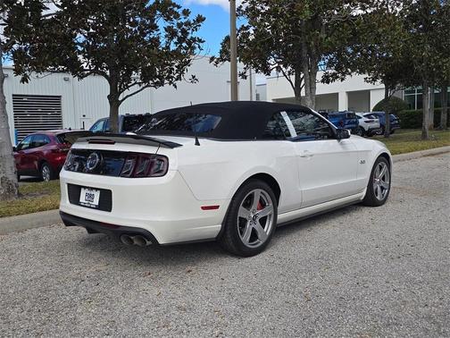 2013 Ford Mustang GT Premium