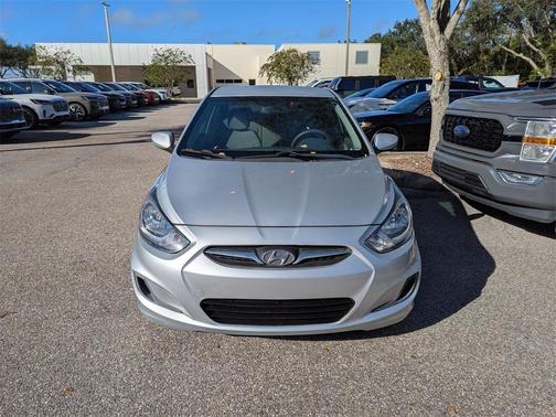 2014 Hyundai Accent GLS