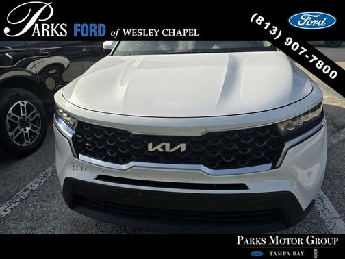 2023 Kia Sorento LX