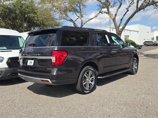 2023 Ford Expedition Max XLT