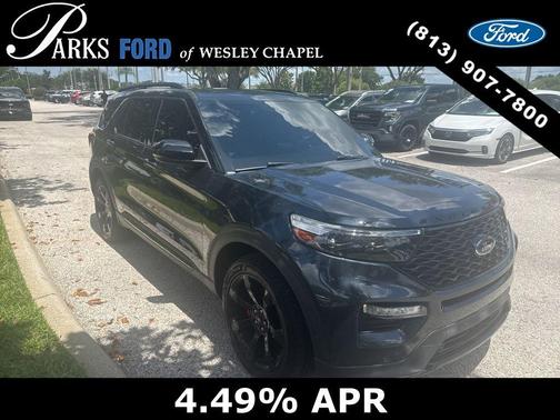 Black Metallic 2022 Ford Explorer ST