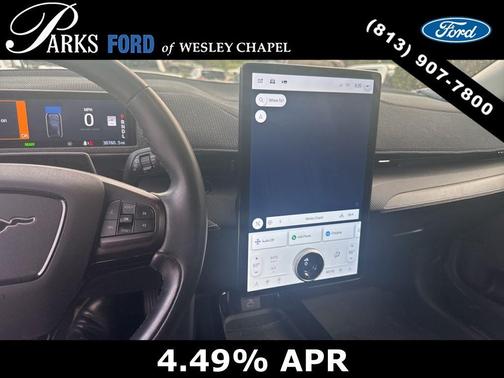 Space White Metallic 2022 Ford Mustang Mach-E Premium