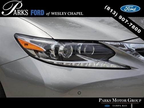 2018 Lexus ES 300h Base