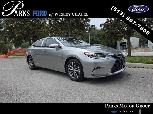 2018 Lexus ES 300h Base
