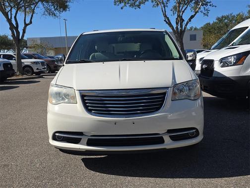 2012 Chrysler Town & Country Touring-L