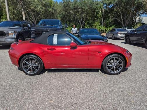 2016 Mazda MX-5 Miata Grand Touring