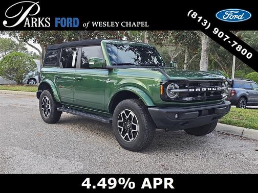 2023 Ford Bronco Outer Banks