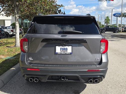 2022 Ford Explorer ST